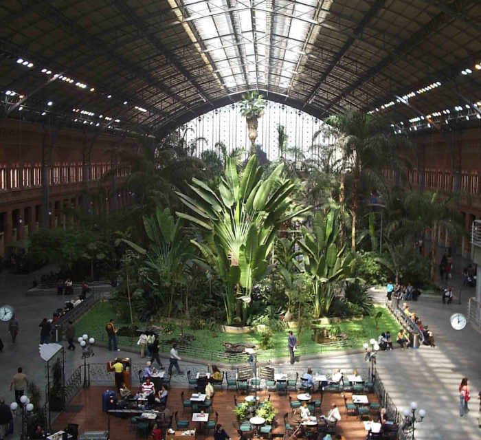 Estación de Atocha Hoteles Madrid España