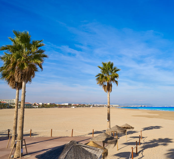 Playa La Malvarrosa hoteles en Valencia Espana